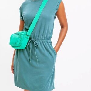 NWT Lou and Grey LOFT Sandwashed Mini Dress with pockets - S